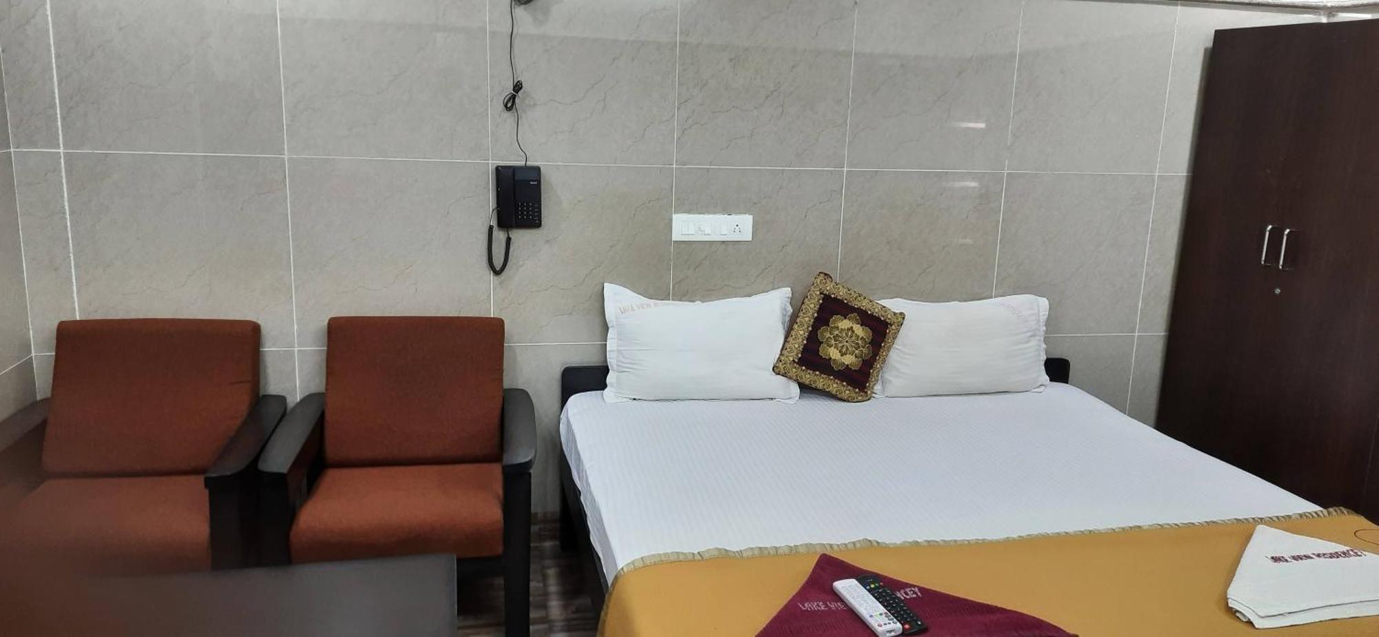 Lakeview Residency Tada Bagian luar foto