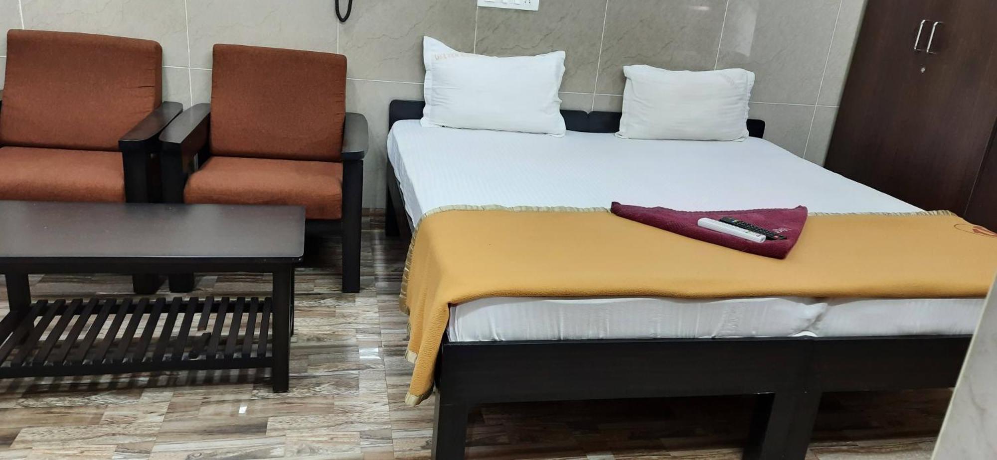Lakeview Residency Tada Bagian luar foto